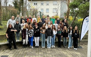 Schuelermed.Gruppenfoto-12_2023-edited