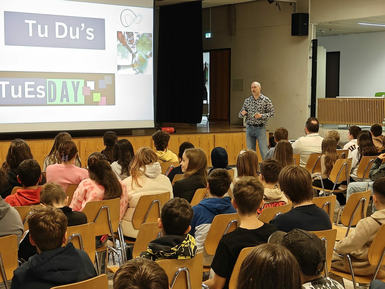 Schule im Aufbruch: Auftaktveranstaltung des TuEsDAY