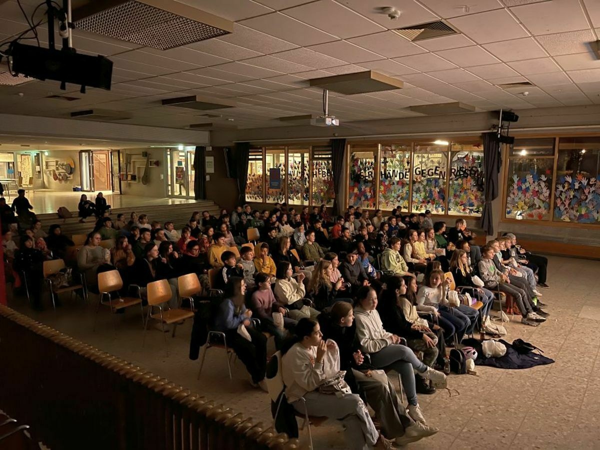 SMV macht einen Kinoabend