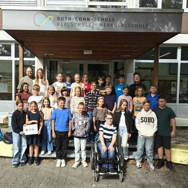  Klasse R5b mit Frau Bacher und Herr Brandhorst
